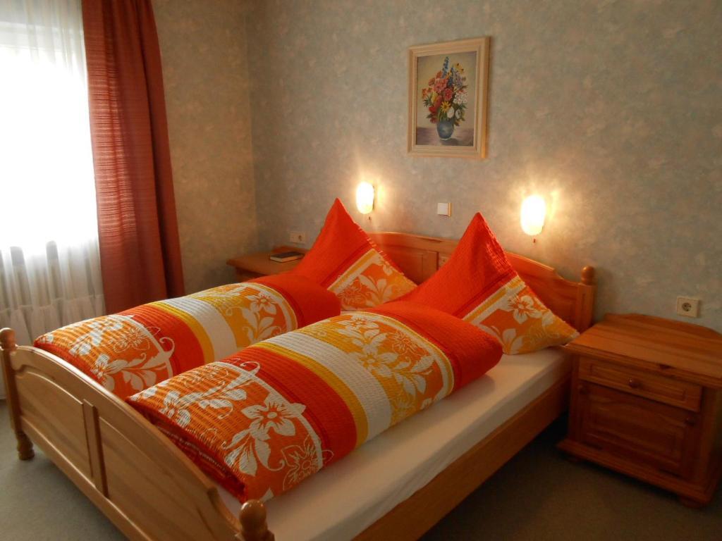Готель Landgasthof Schutzen Tengen Номер фото